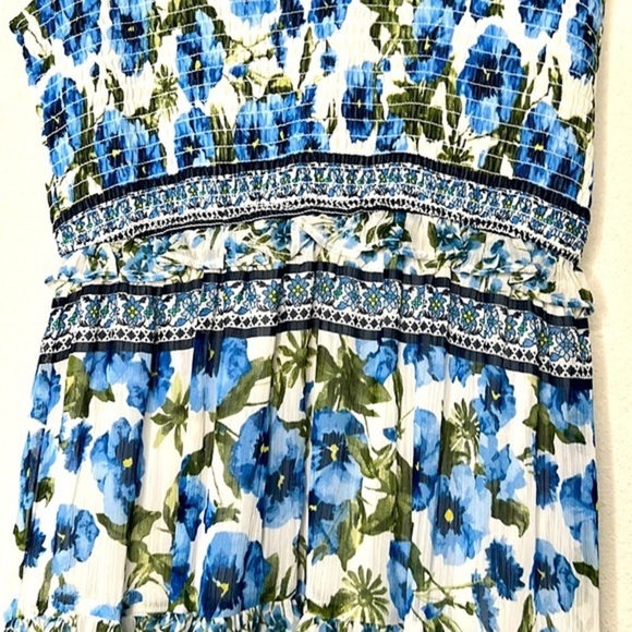 Moon River Floral Smocked Maxi Dress, Blue Multi, size XS NWT - Picture 6 of 6